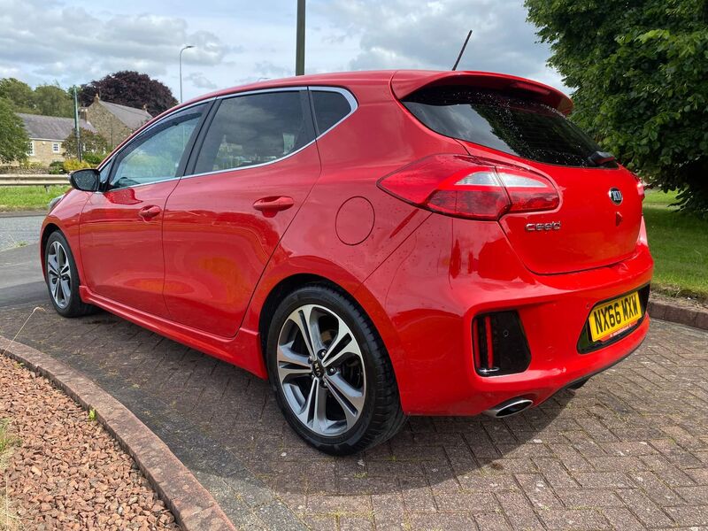 KIA CEED