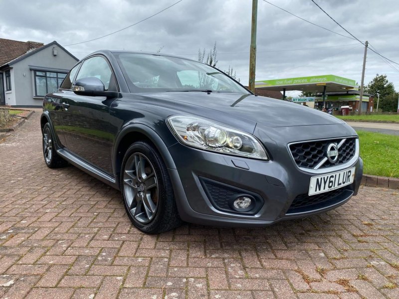 VOLVO C30