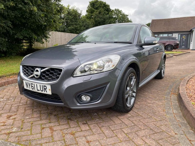 VOLVO C30