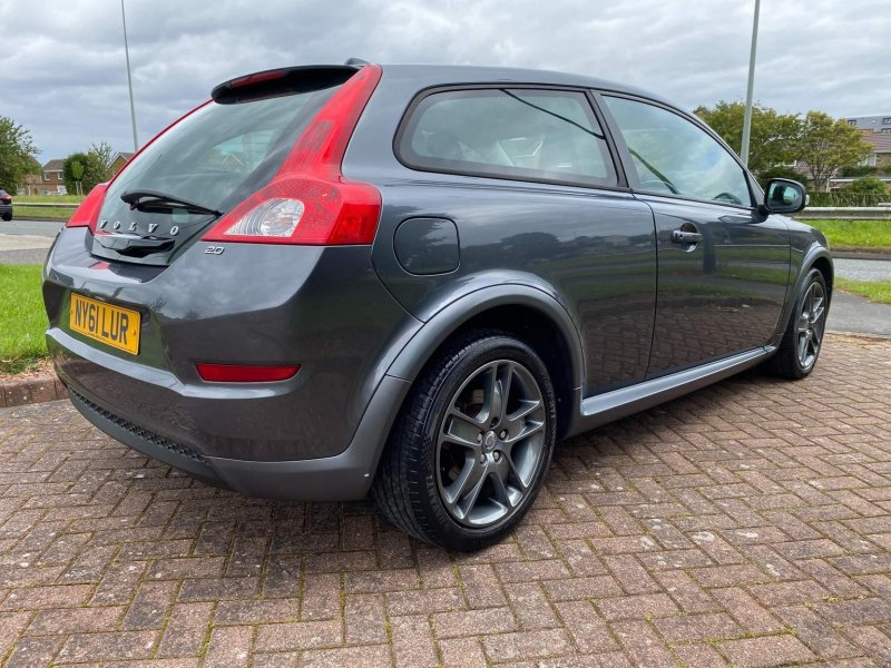 VOLVO C30