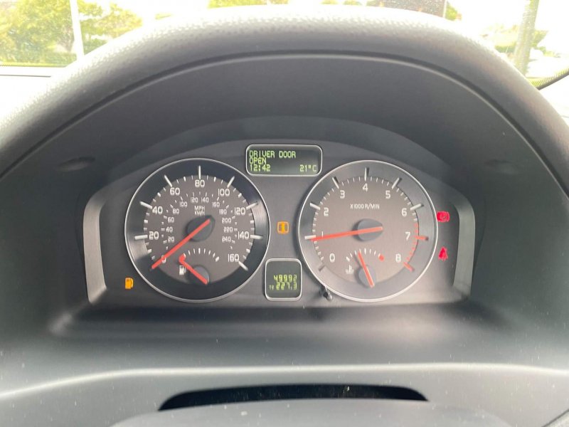 VOLVO C30
