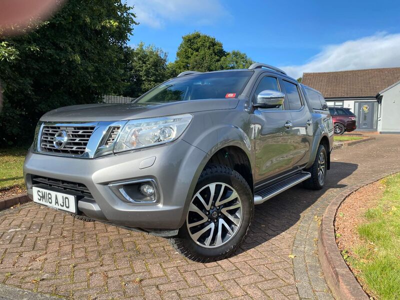 NISSAN NAVARA