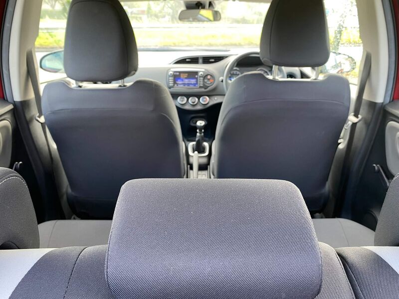 TOYOTA YARIS