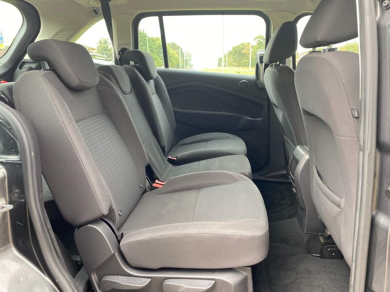 FORD GRAND C-MAX