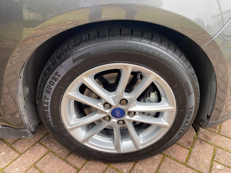 FORD GRAND C-MAX