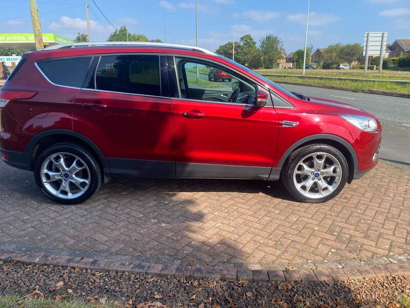 FORD KUGA