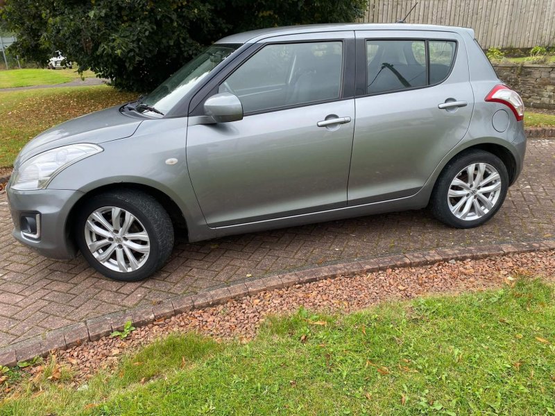 SUZUKI SWIFT