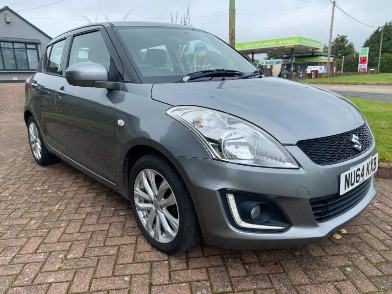SUZUKI SWIFT
