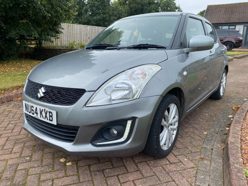 SUZUKI SWIFT