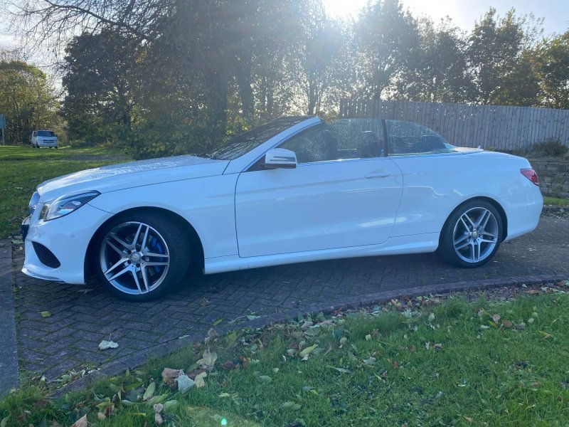 MERCEDES-BENZ E CLASS