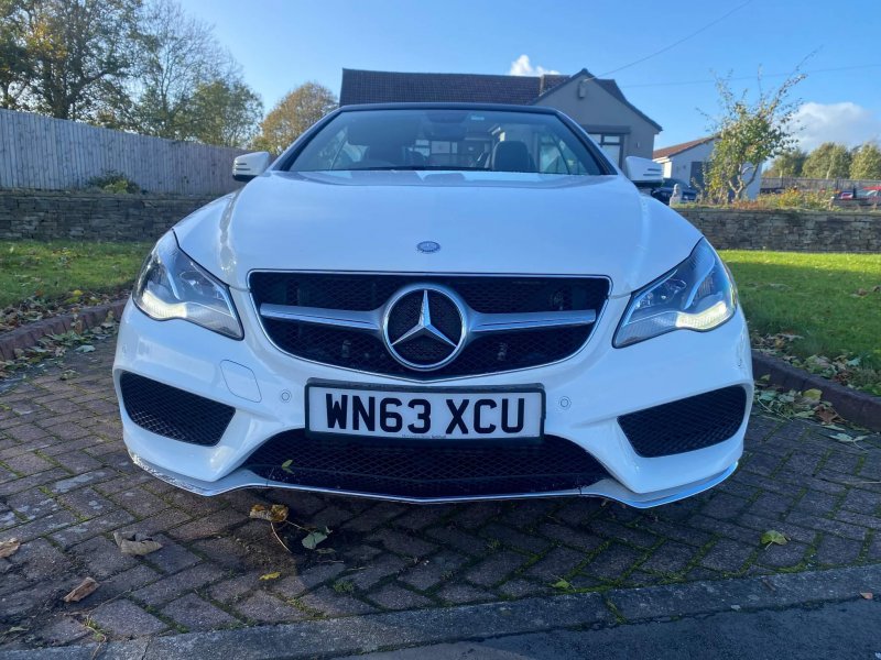 MERCEDES-BENZ E CLASS