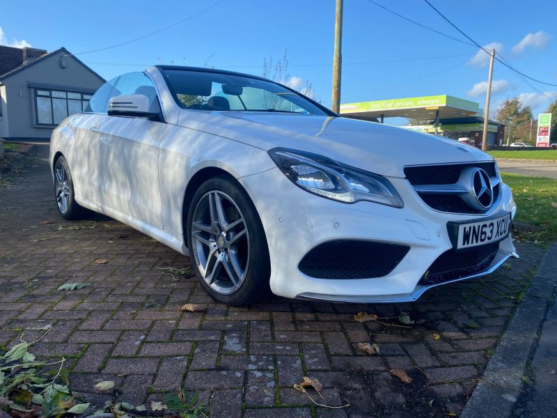 MERCEDES-BENZ E CLASS