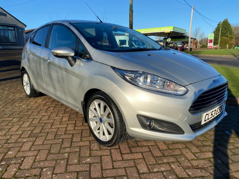 FORD FIESTA