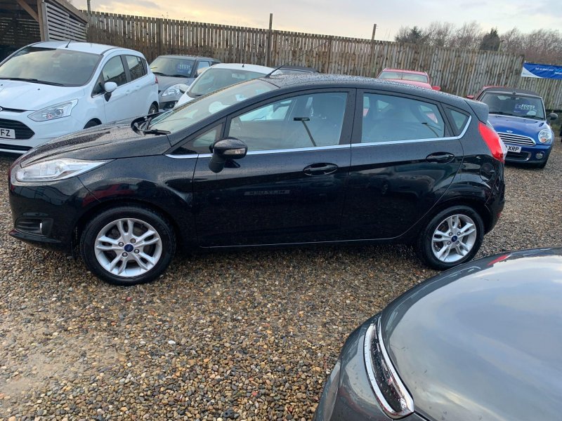 FORD FIESTA