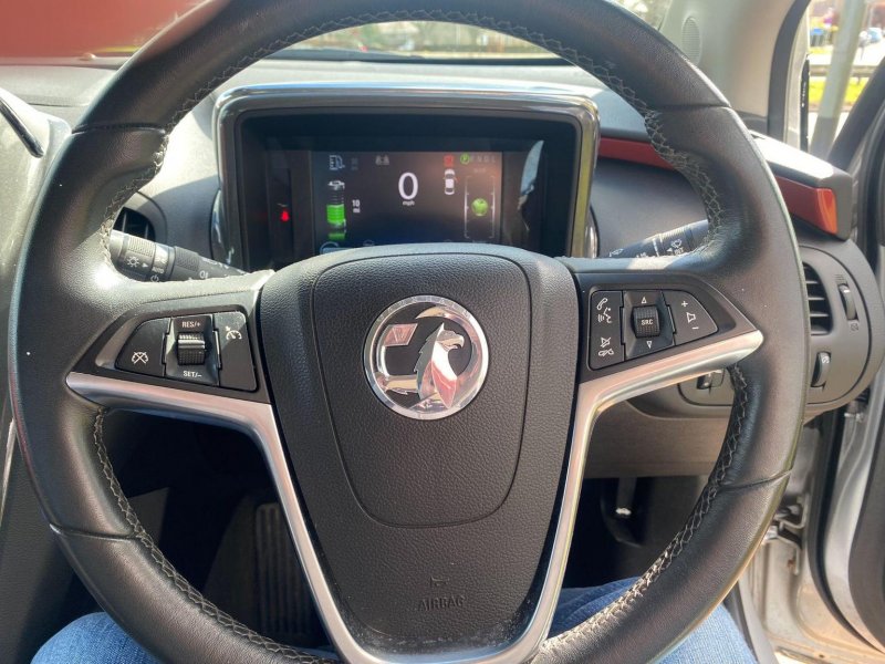 VAUXHALL AMPERA