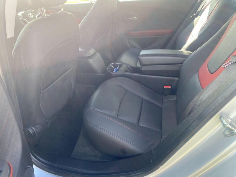 VAUXHALL AMPERA