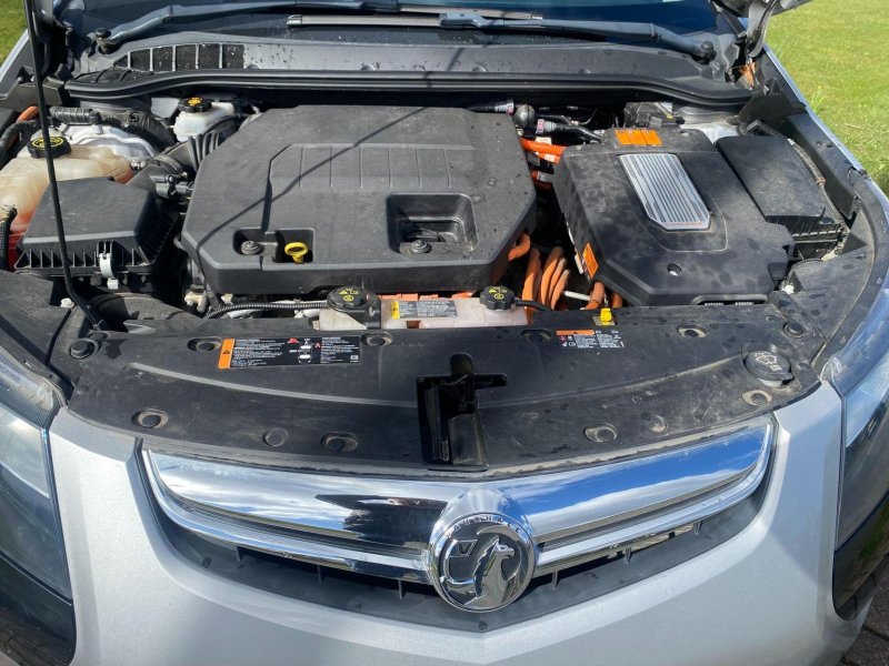 VAUXHALL AMPERA