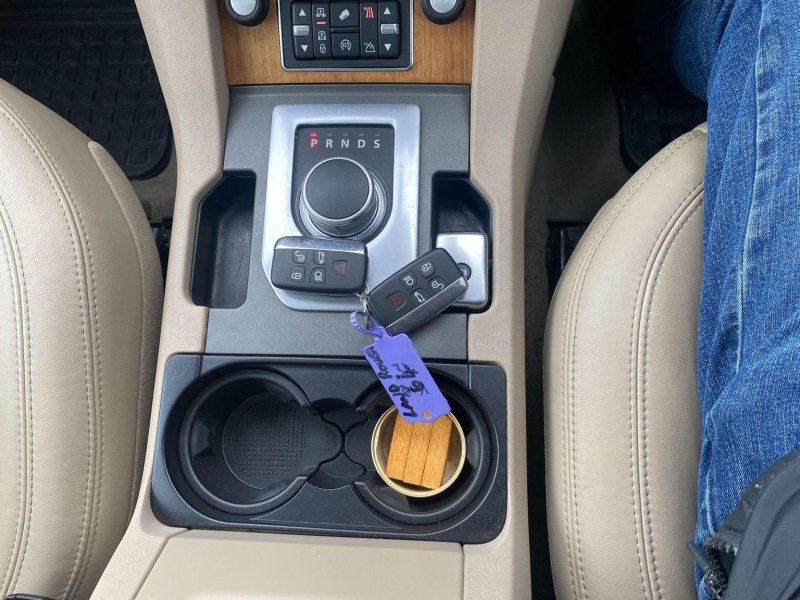 LAND ROVER DISCOVERY 4