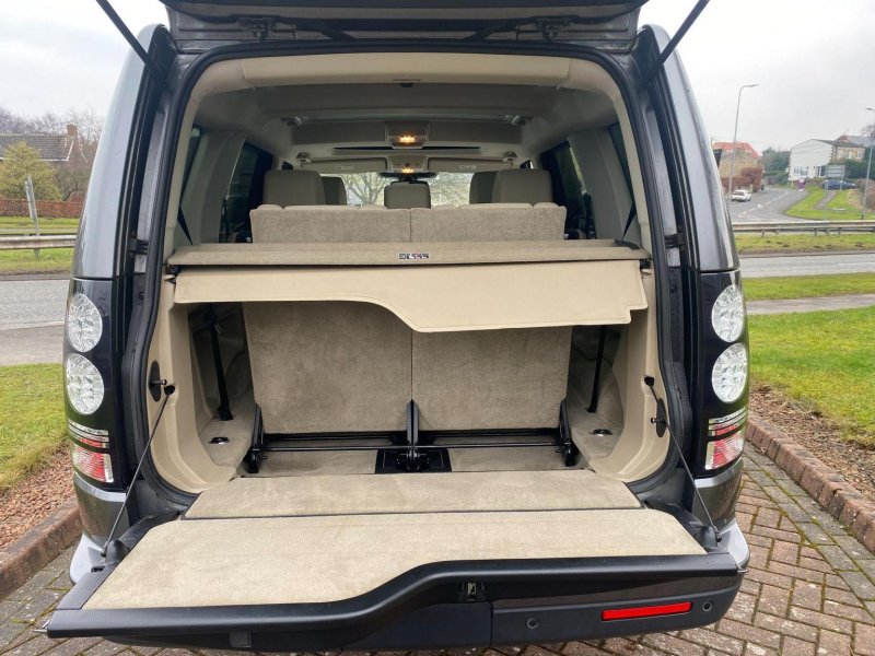 LAND ROVER DISCOVERY 4