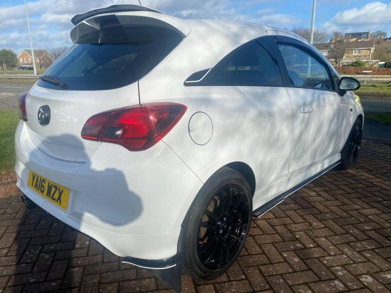 VAUXHALL CORSA