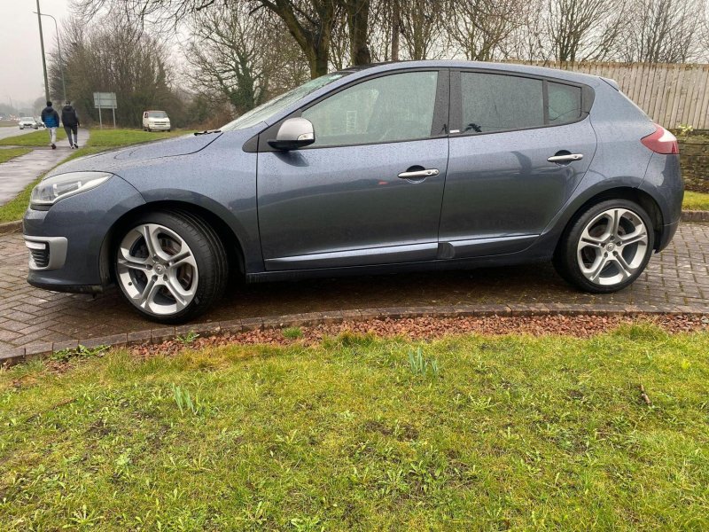 RENAULT MEGANE