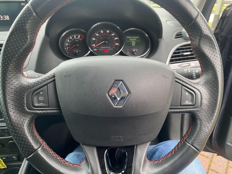 RENAULT MEGANE