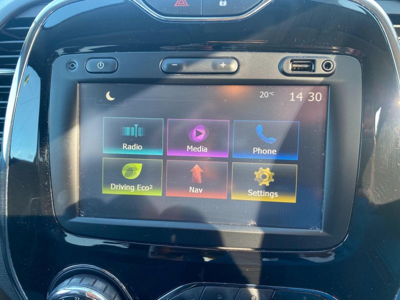 RENAULT CAPTUR