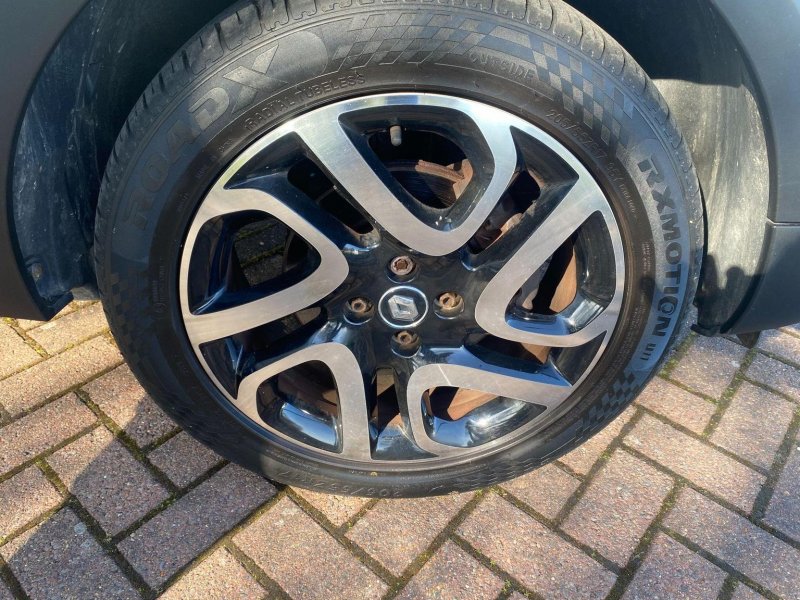 RENAULT CAPTUR