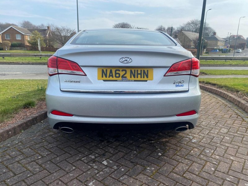 HYUNDAI I40