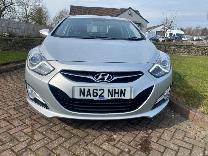 HYUNDAI I40