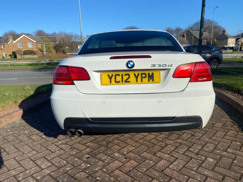 BMW 3 SERIES