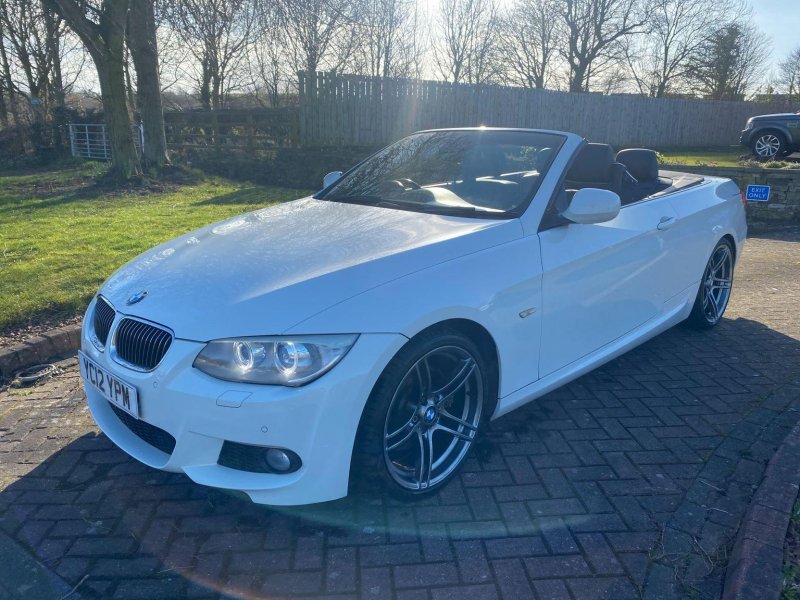 BMW 3 SERIES