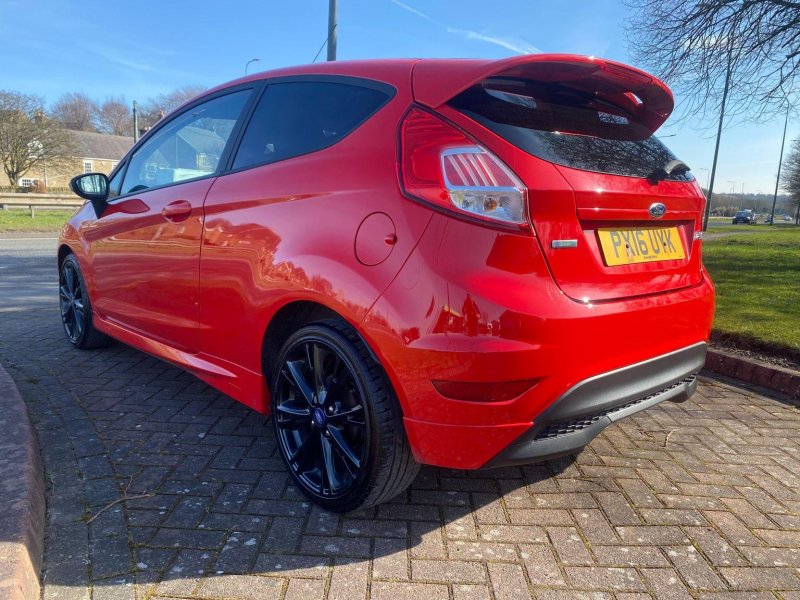 FORD FIESTA