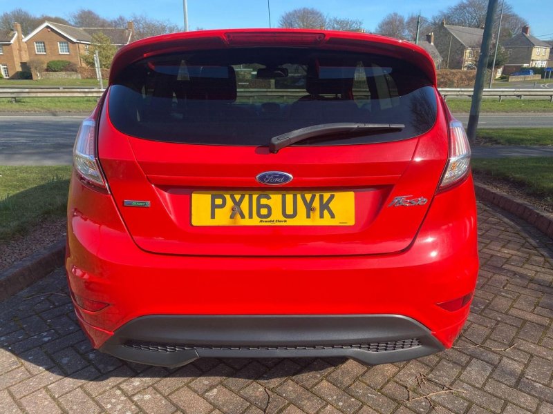 FORD FIESTA