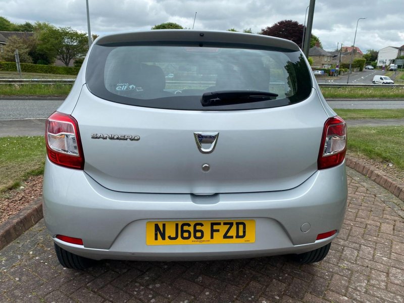 DACIA SANDERO