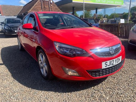 VAUXHALL ASTRA 1.6 16v SRi Euro 5 5dr
