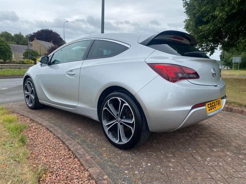 VAUXHALL ASTRA GTC