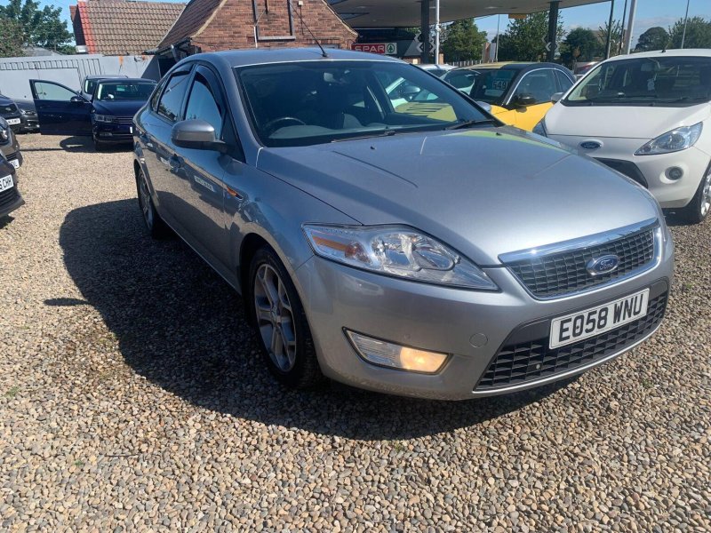 FORD MONDEO 1.8 TDCi Zetec 5dr