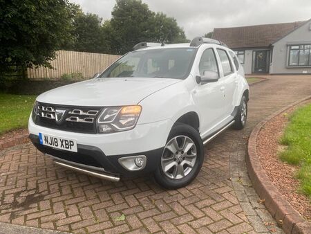 DACIA DUSTER 1.5 dCi Laureate Euro 6 (s/s) 5dr