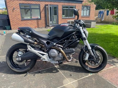 DUCATI MONSTER 696 696